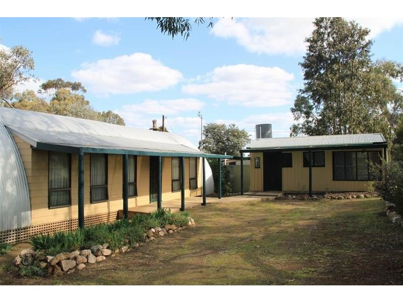 7 Porter Street Cowirra Via, Mannum SA 5238