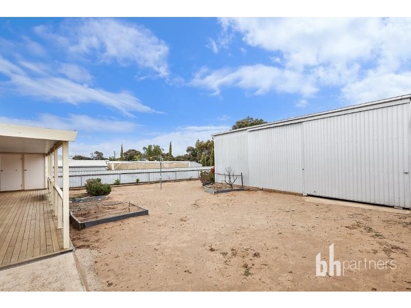 10 Charles Street, Mannum SA 5238