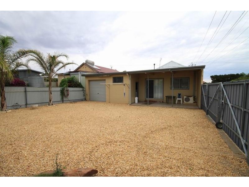 26 King George Street, Mannum SA 5238