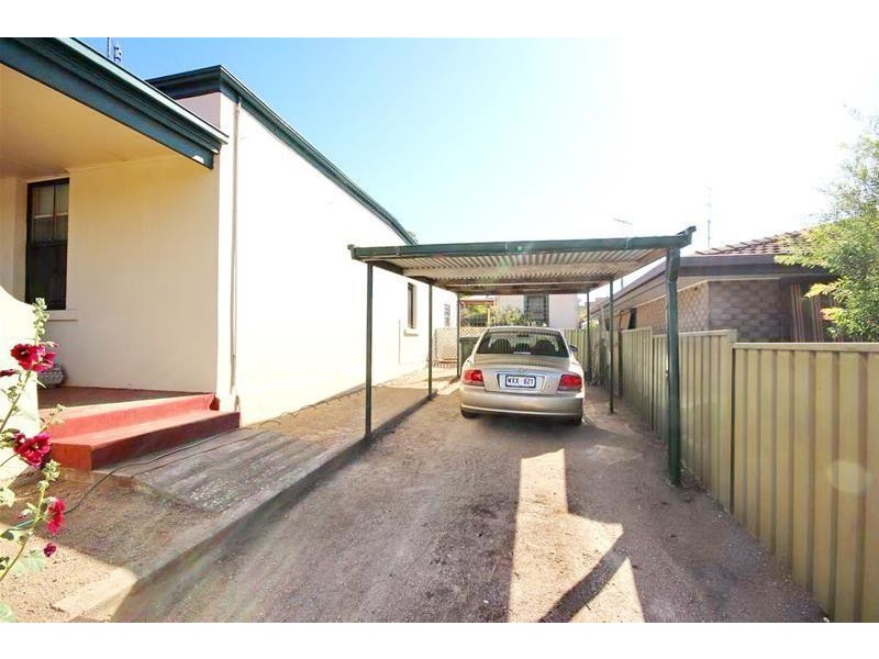 8 Victoria Street, Mannum SA 5238