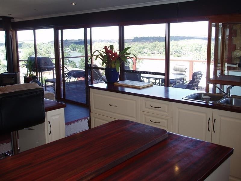 12 William Street, Mannum SA 5238