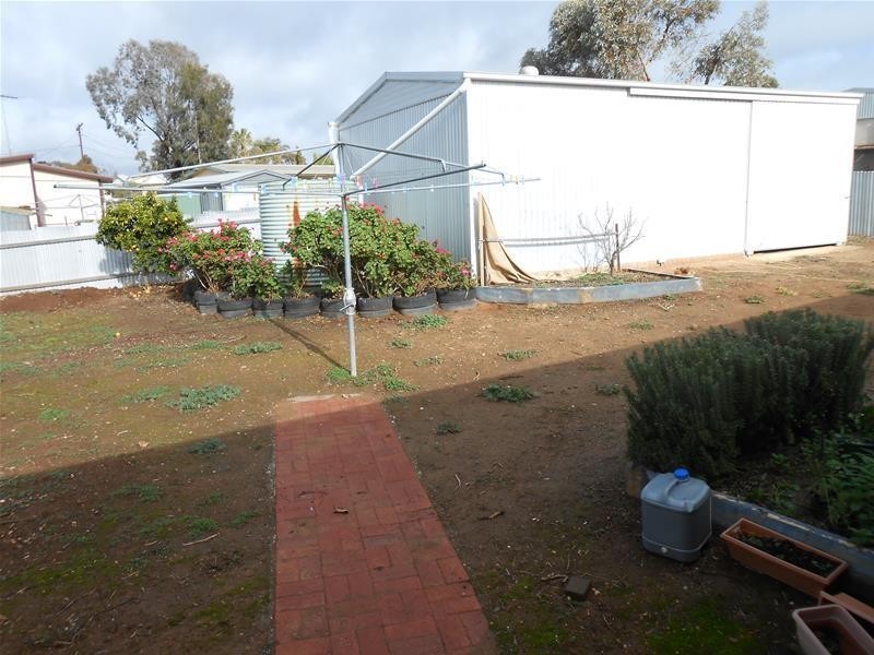 10 Charles Street, Mannum SA 5238