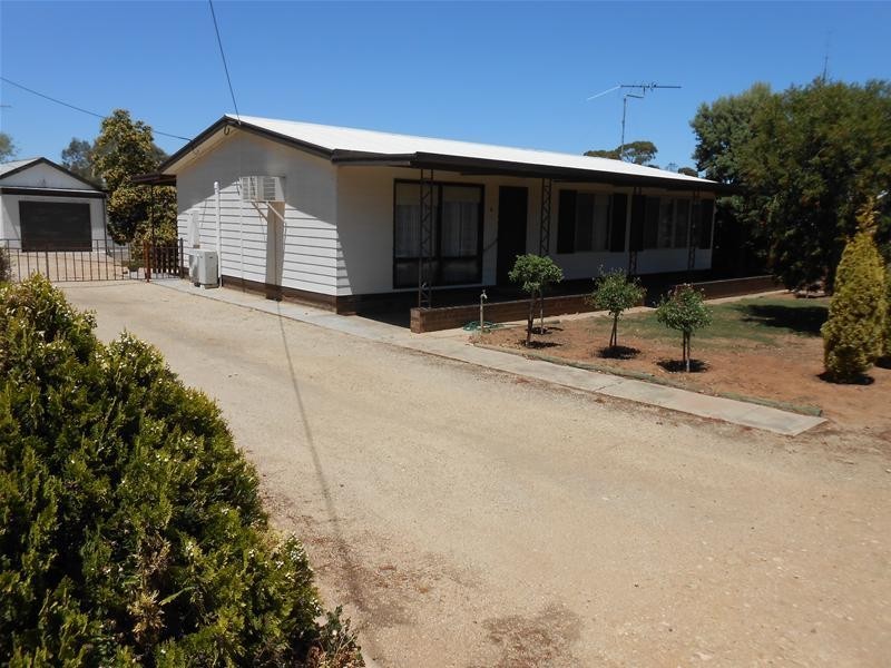 6 King George Street, Mannum SA 5238