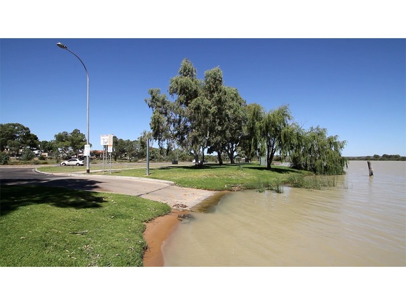 Avoca Dell Drive, Murray Bridge SA 5253