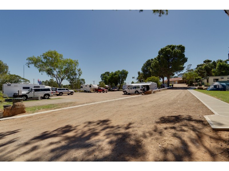 Avoca Dell Drive, Murray Bridge SA 5253