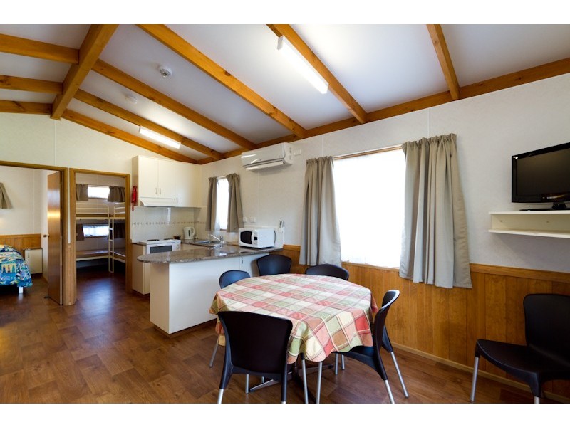 Avoca Dell Drive, Murray Bridge SA 5253