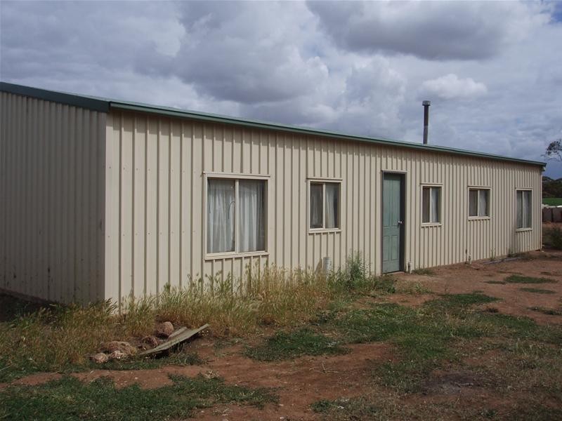 239 M Schirmers Road, Cambrai SA 5353
