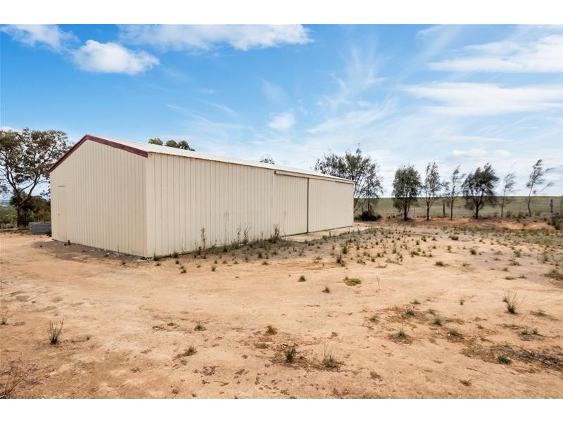 221 Dabinett Road, Cowirra via, Mannum SA 5238