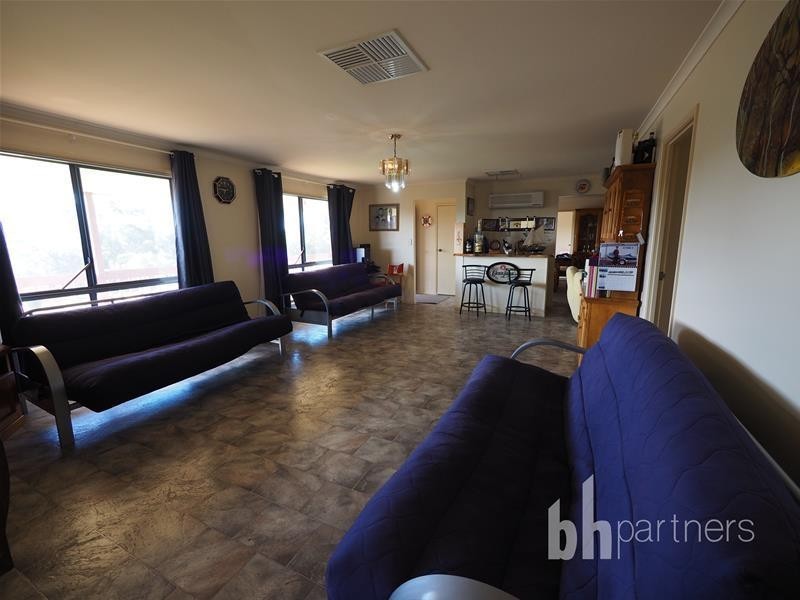 18 Khancoban  Place, Younghusband SA 5238