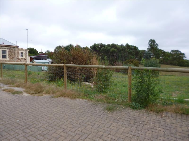 13 Albert Street, Gumeracha SA 5233