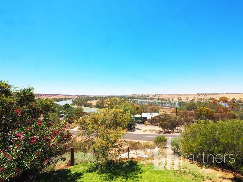 199 Cliff View Drive, Walker Flat SA 5238