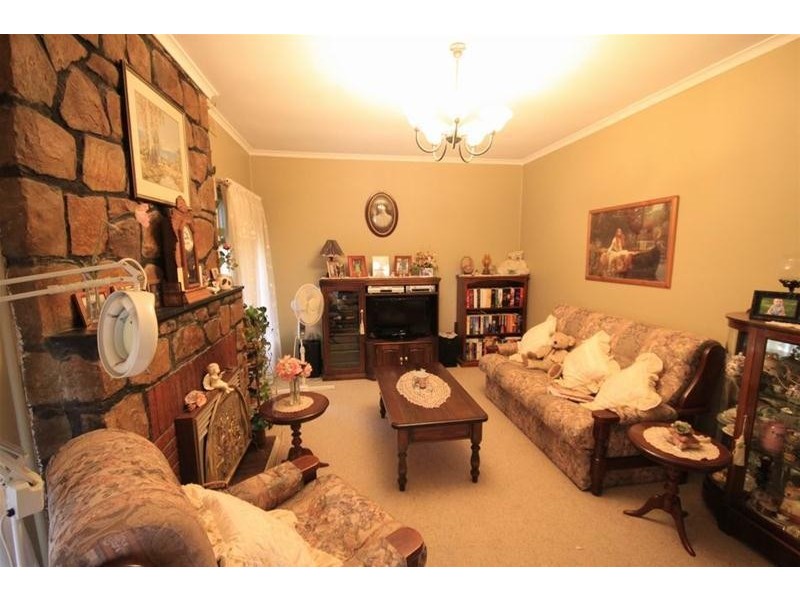 7 Greening Street, Mannum SA 5238