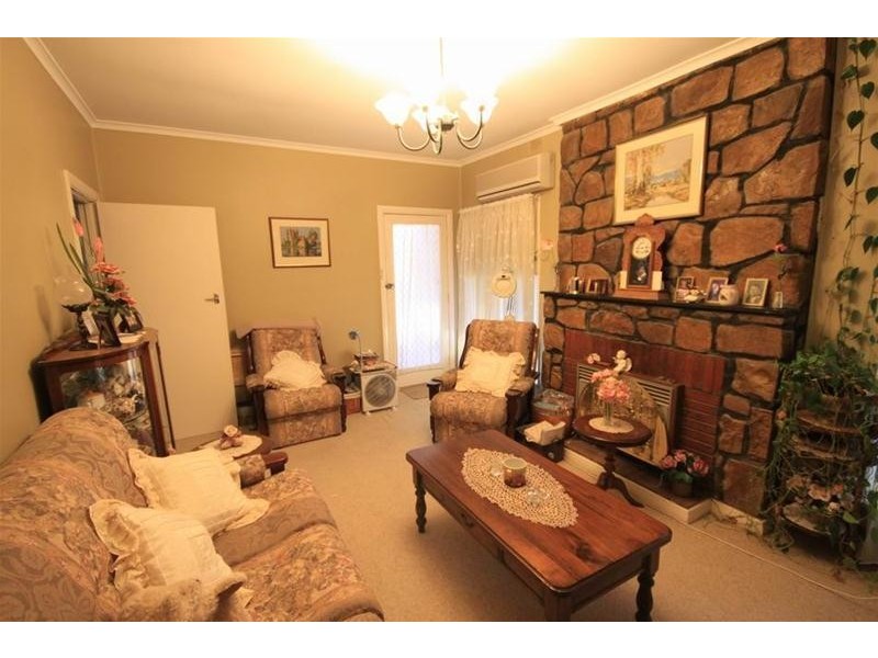 7 Greening Street, Mannum SA 5238