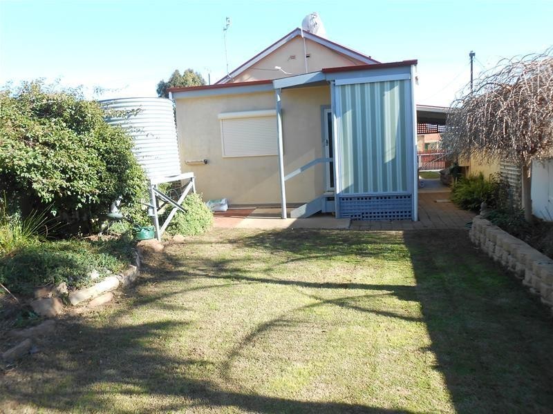 28 King George Street, Mannum SA 5238