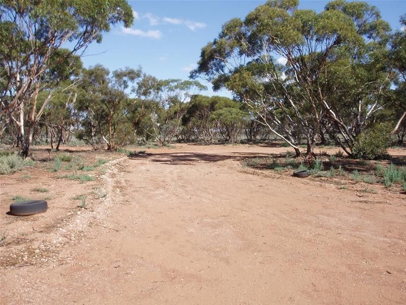 Lot 4 Sturt Highway, Annadale SA 5356