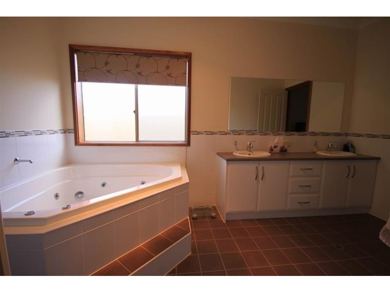 21 Ruby Drive, Mannum SA 5238