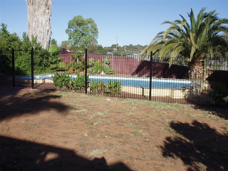 15 King George Street, Mannum SA 5238