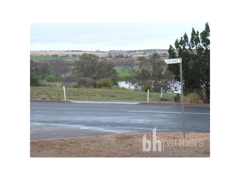 43 Esplanade, Mannum SA 5238
