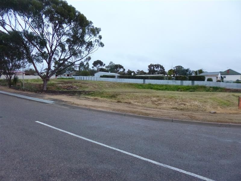 43 Esplanade, Mannum SA 5238