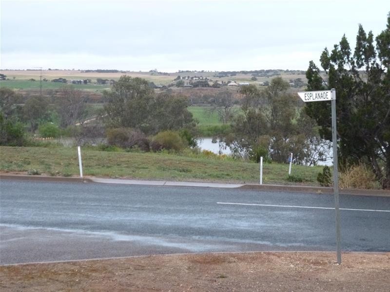 43 Esplanade, Mannum SA 5238