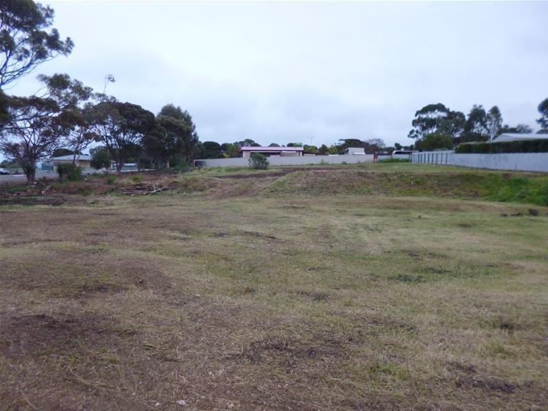 43 Esplanade, Mannum SA 5238