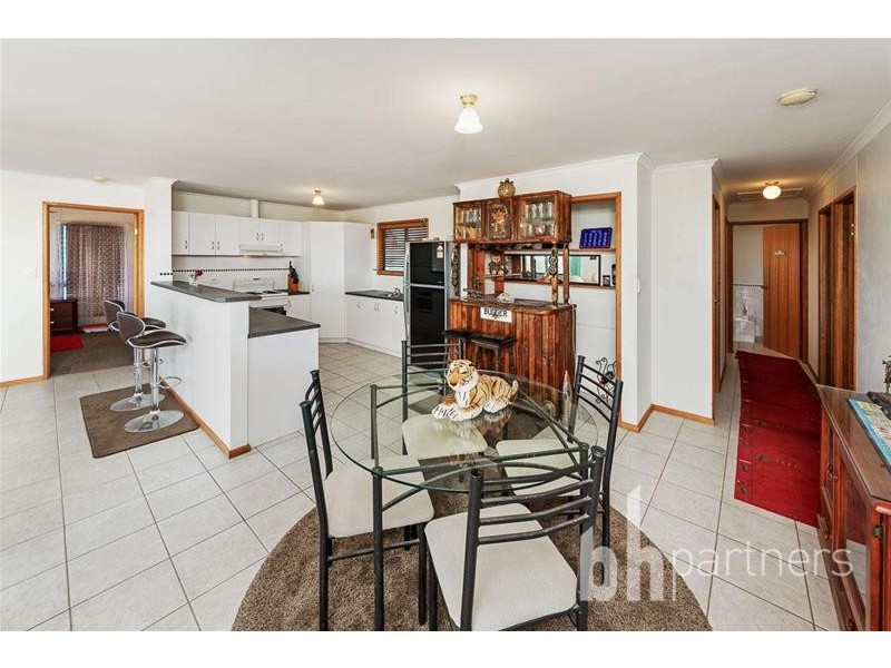 5 Esplanade, Mannum SA 5238