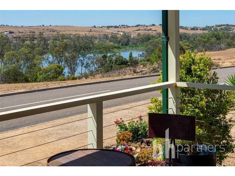5 Esplanade, Mannum SA 5238