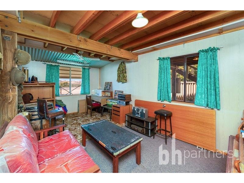 5 Esplanade, Mannum SA 5238