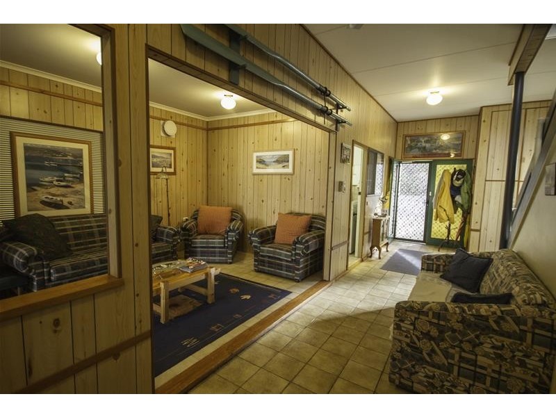 60 River Lane, Mannum SA 5238