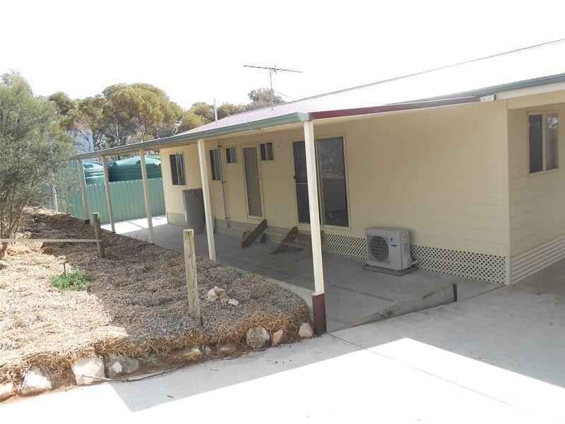 8 Martha Street, Caloote SA 5254