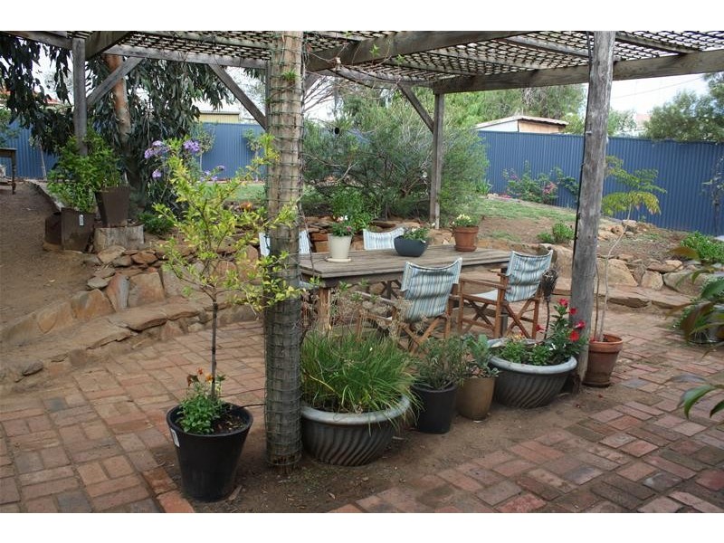 2 Arnold Street, Mannum SA 5238