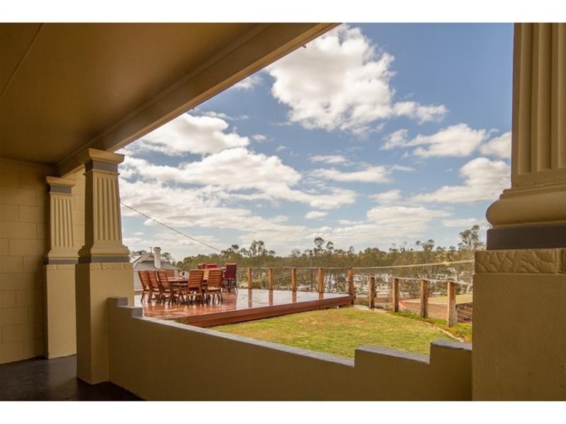 77 Cliff Street, Mannum SA 5238