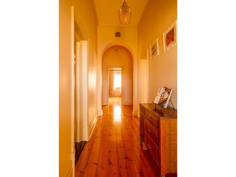 77 Cliff Street, Mannum SA 5238