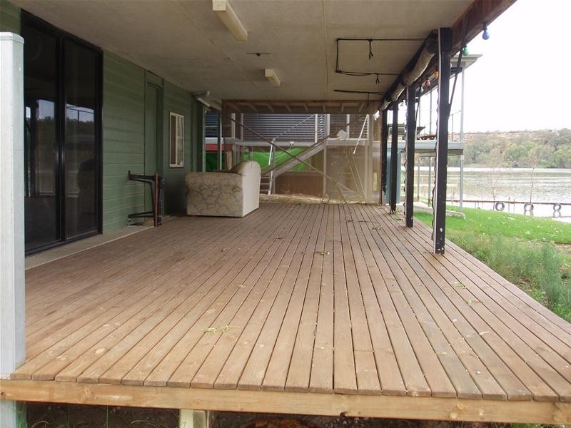 Shack 6 Riverside Drive, Big Bend SA 5238