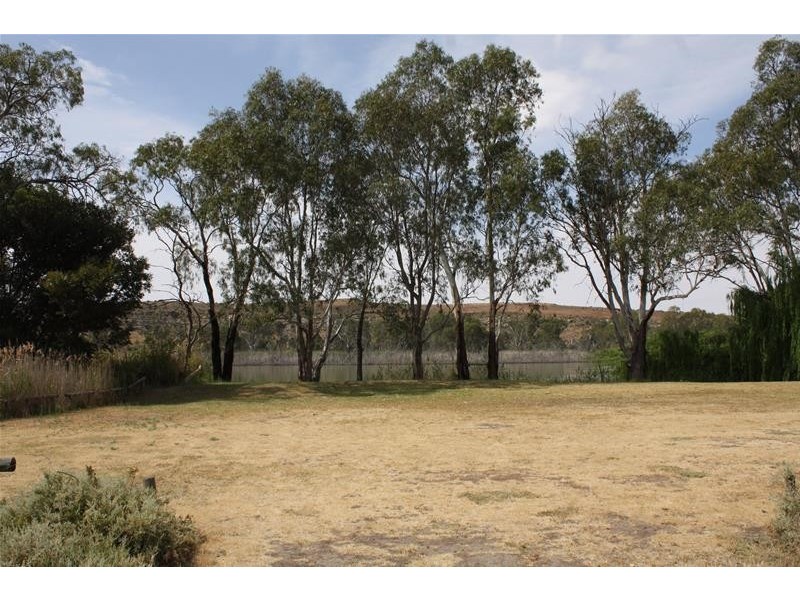 1398 East Front Road, Younghusband SA 5238