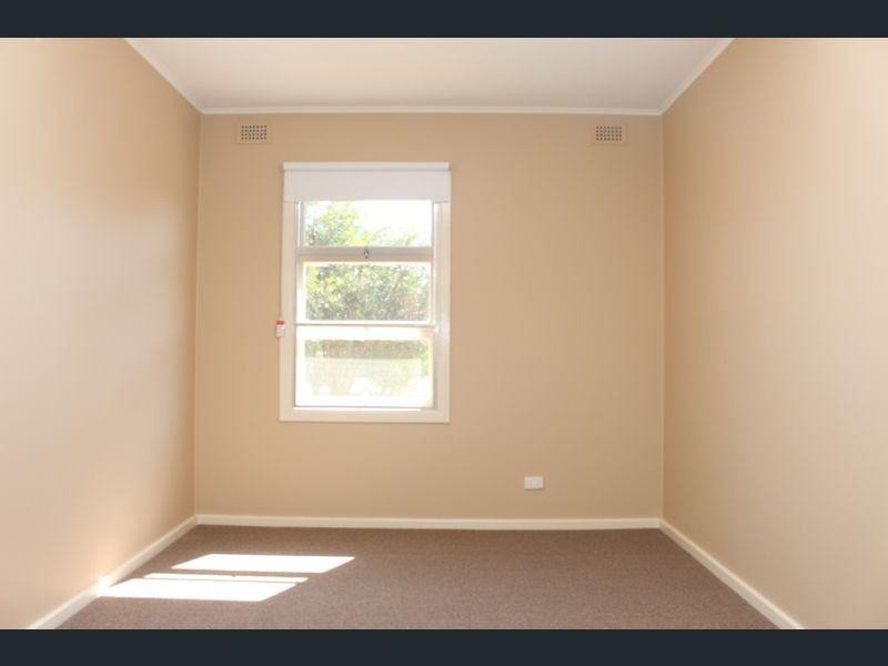 16 Charles Street, Mannum SA 5238