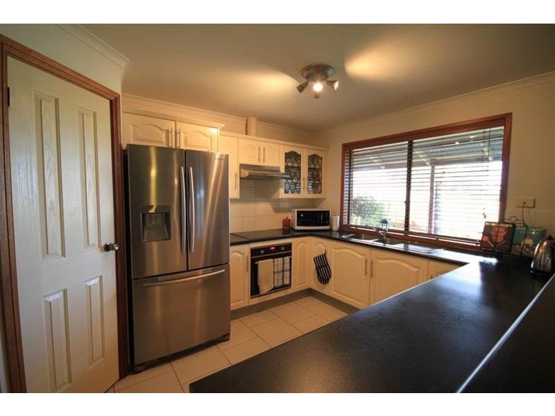 14 Walker Avenue, Mannum SA 5238