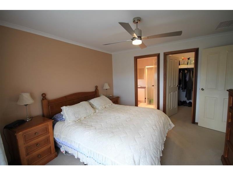 14 Walker Avenue, Mannum SA 5238