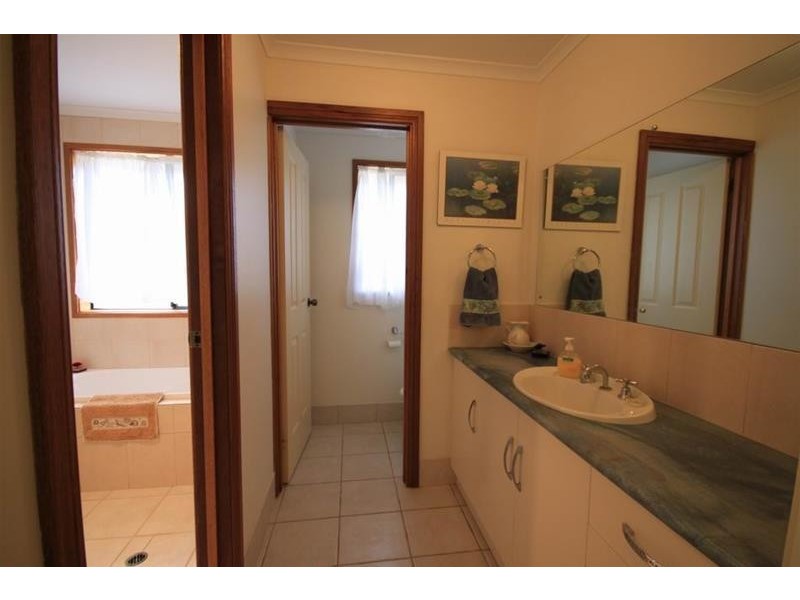 14 Walker Avenue, Mannum SA 5238