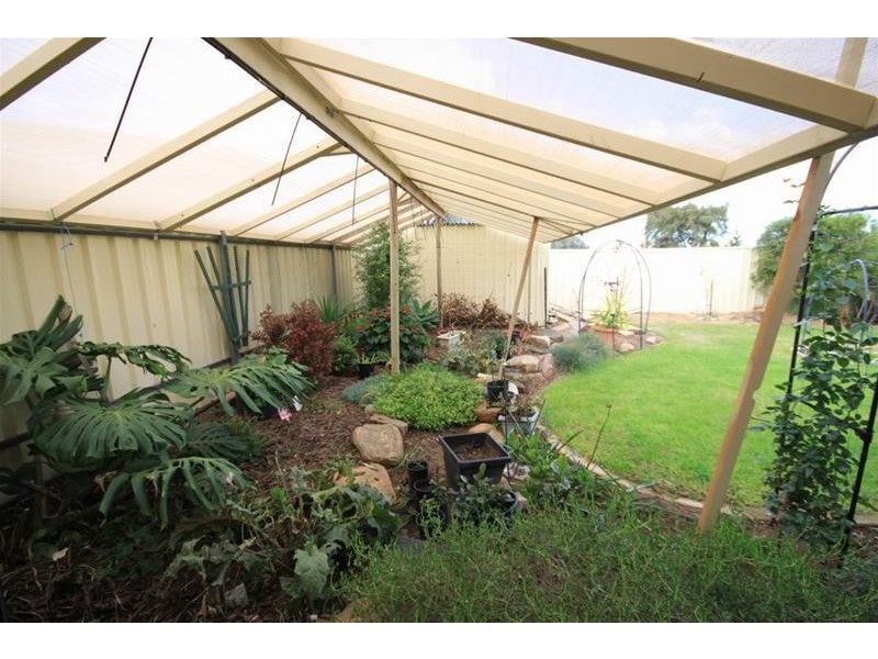 14 Walker Avenue, Mannum SA 5238