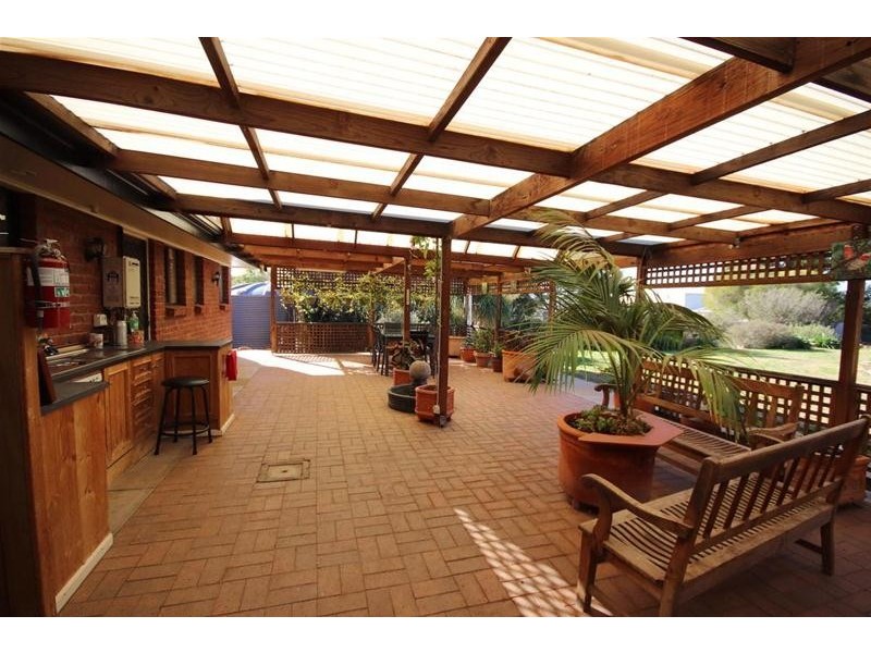 12 Randall Street, Mannum SA 5238