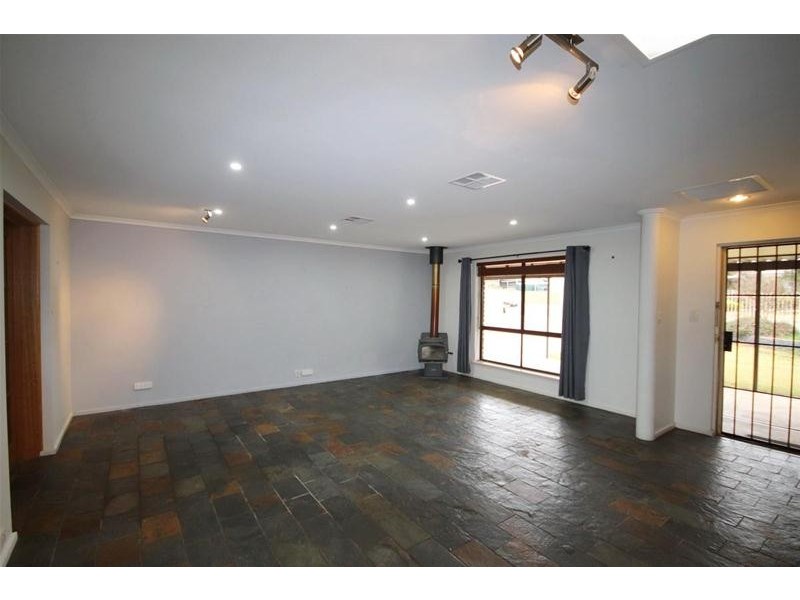 12 Randall Street, Mannum SA 5238