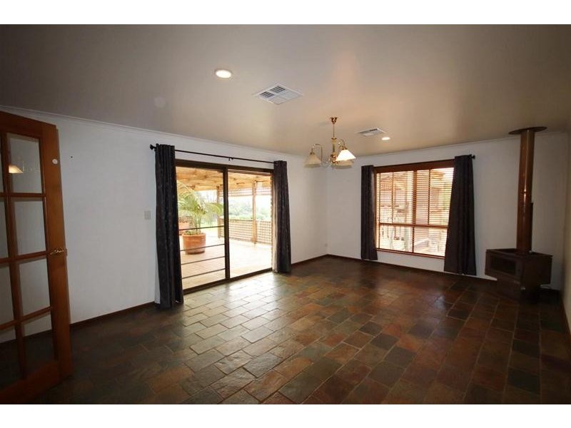 12 Randall Street, Mannum SA 5238