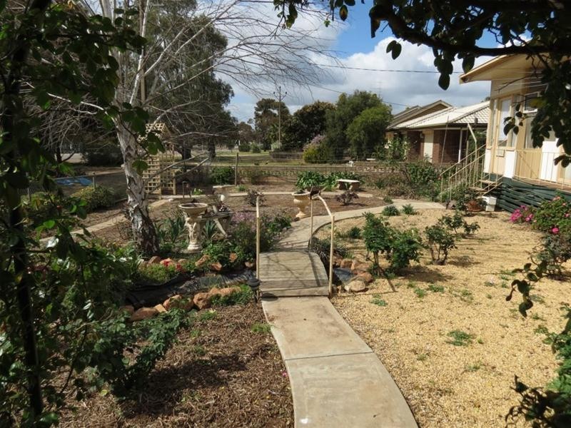 94 Adelaide Road, Mannum SA 5238