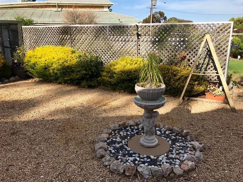 37 Sturt Street, Cambrai SA 5353