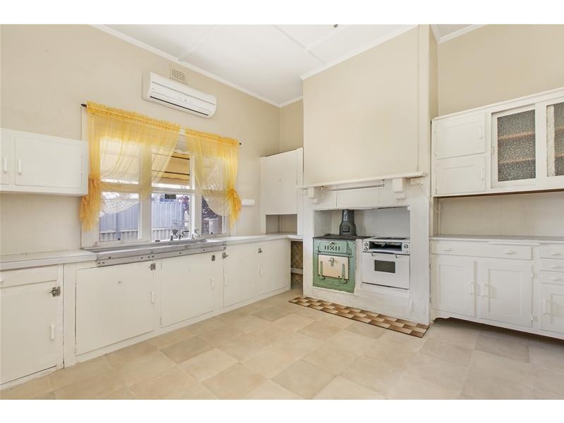 30 Adelaide Road, Mannum SA 5238