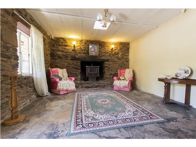 8 William Street, Springton SA 5235