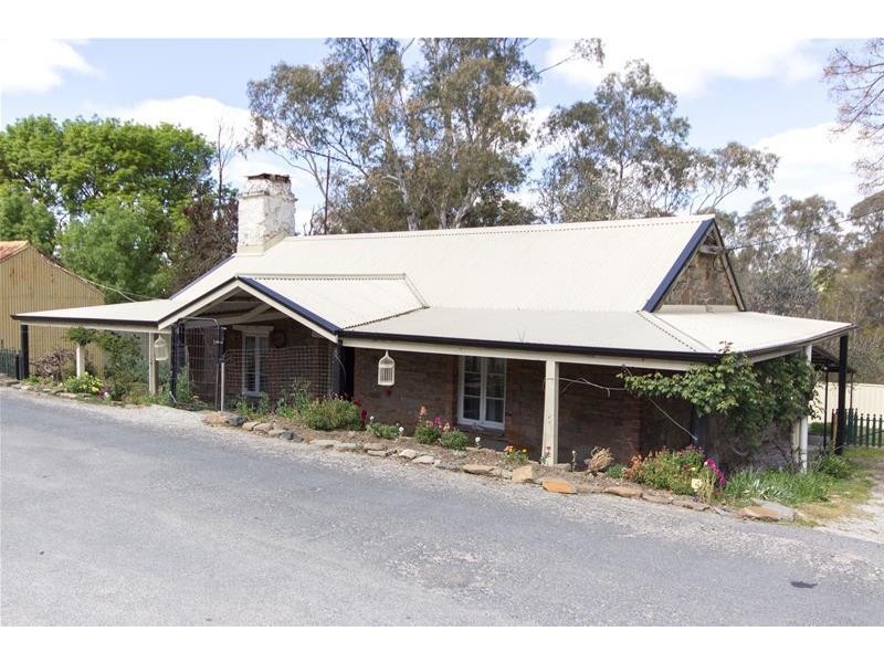 8 William Street, Springton SA 5235