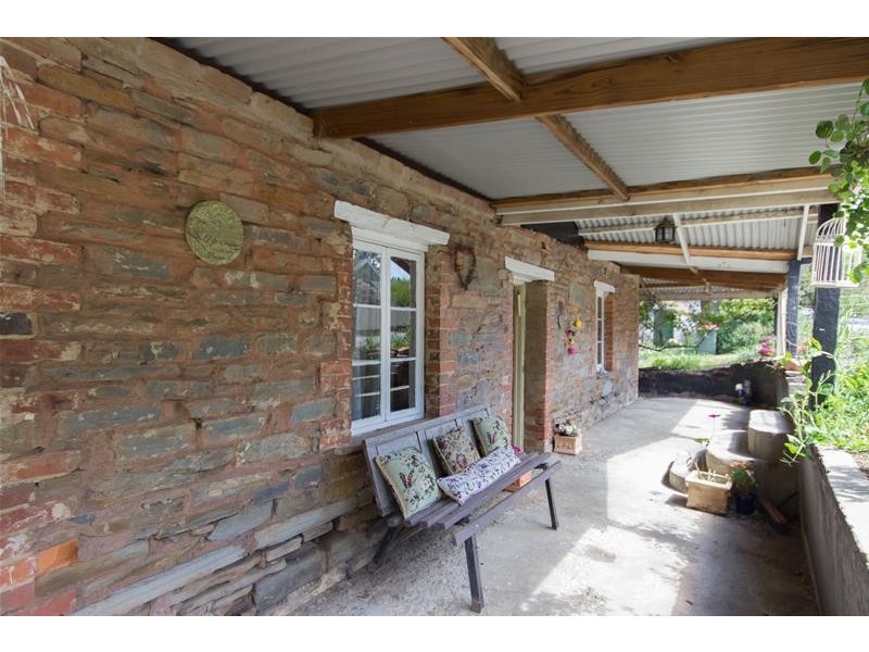 8 William Street, Springton SA 5235