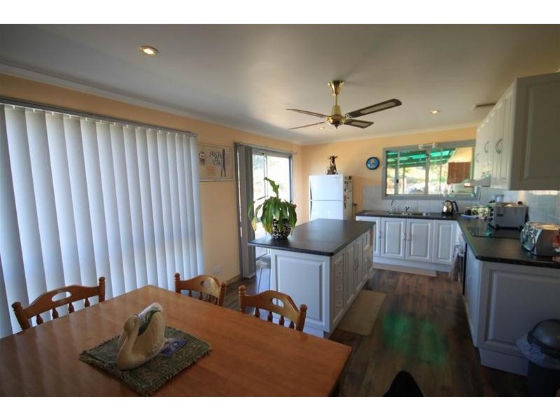 12 Centre Road, Mannum SA 5238